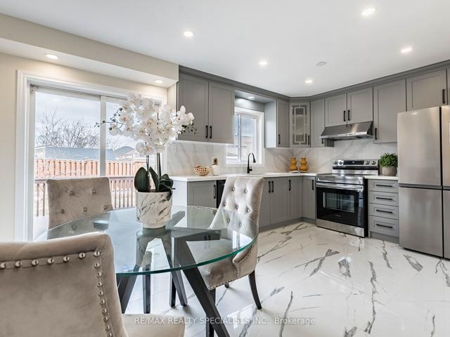 53 Native Landing, House semidetached with 3 bedrooms, 4 bathrooms and 3 parking in Brampton ON | Image 2