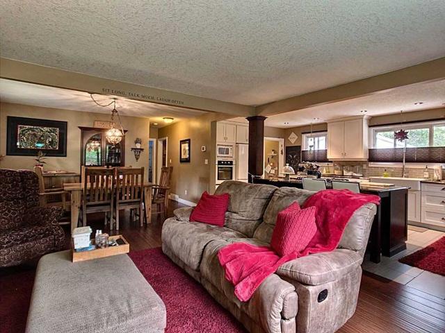 48 Sunnylea Cres, House detached with 2 bedrooms, 2 bathrooms and 5 parking in Guelph ON | Image 26