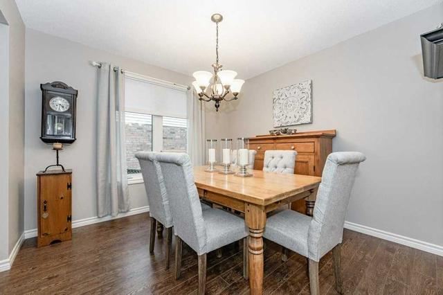10 Kipling Ave, House detached with 4 bedrooms, 3 bathrooms and 4 parking in Guelph ON | Image 27