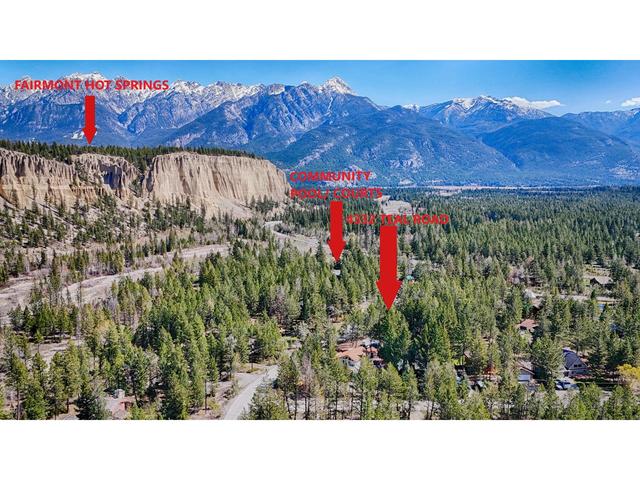 4332 Teal Road, House detached with 3 bedrooms, 2 bathrooms and 5 parking in East Kootenay F BC | Image 2