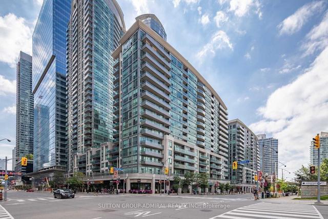 228 - 51 Lower Simcoe St, Condo with 1 bedrooms, 1 bathrooms and 0 parking in Toronto ON | Image 1
