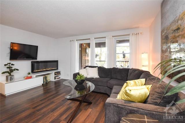 209 - 316 Savard Avenue, Condo with 2 bedrooms, 2 bathrooms and 1 parking in Ottawa ON | Image 5