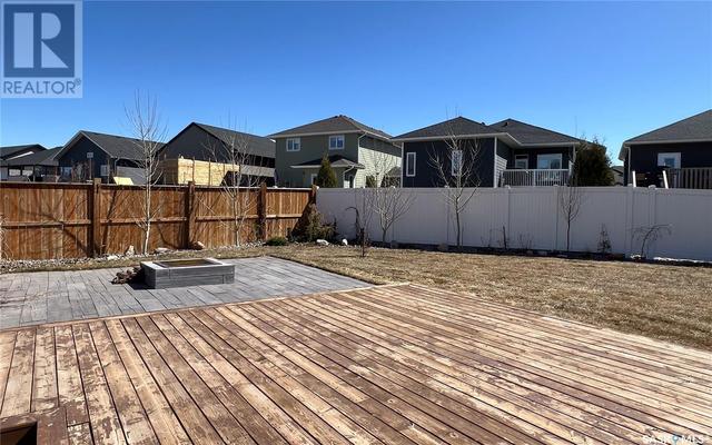 1031 Kloppenburg Bend, House detached with 6 bedrooms, 3 bathrooms and null parking in Saskatoon SK | Image 38