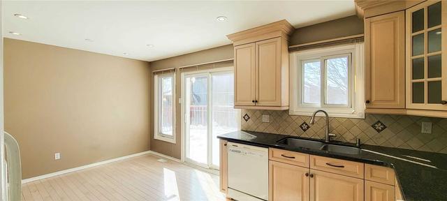 6 Sullivan Dr, House detached with 4 bedrooms, 3 bathrooms and 4 parking in Ajax ON | Image 8