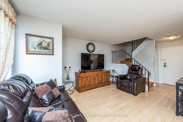 264 - 165 Cherokee Blvd, Townhouse with 4 bedrooms, 2 bathrooms and 1 parking in Toronto ON | Image 36