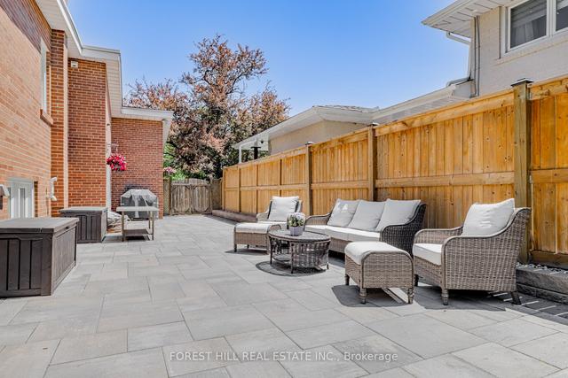 56 Burbank Dr, House detached with 3 bedrooms, 3 bathrooms and 6 parking in Toronto ON | Image 21