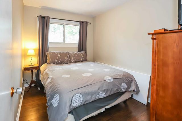 41 Meadowvale Dr, House detached with 3 bedrooms, 2 bathrooms and 7 parking in St. Catharines ON | Image 5