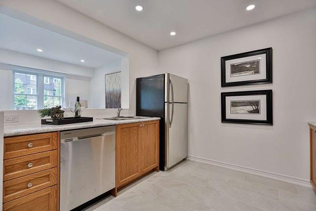 64 - 1951 Rathburn Rd E, Townhouse with 3 bedrooms, 4 bathrooms and 2 parking in Mississauga ON | Image 7