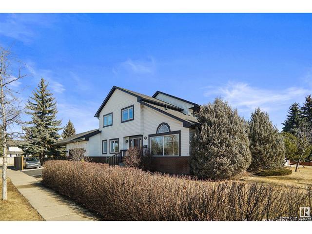 843 Wanyandi Rd Nw, House detached with 5 bedrooms, 3 bathrooms and null parking in Edmonton AB | Image 8