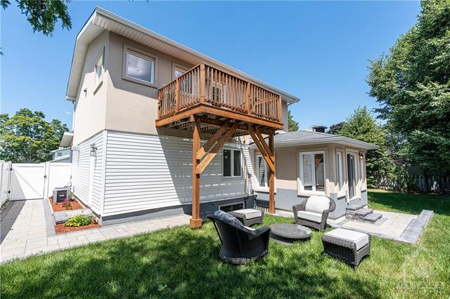 2 Brinton Avenue, House detached with 8 bedrooms, 3 bathrooms and 5 parking in Ottawa ON | Image 19