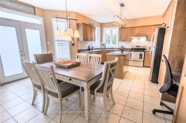 178 Doon Mills Dr, House detached with 4 bedrooms, 3 bathrooms and 4 parking in Kitchener ON | Image 26
