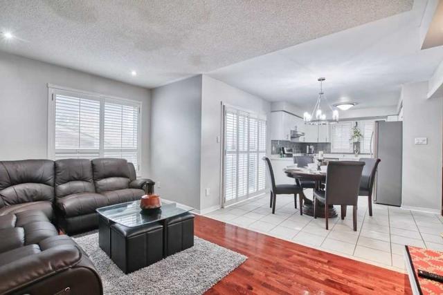 27 Trudelle Cres, House detached with 4 bedrooms, 4 bathrooms and 4 parking in Brampton ON | Image 27
