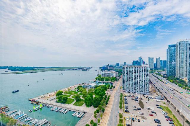 2403 - 270 Queens Quay W, Condo with 1 bedrooms, 1 bathrooms and 1 parking in Toronto ON | Image 15