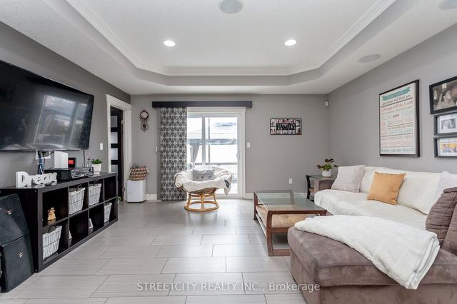 9 - 1430 Highbury Ave, Condo with 4 bedrooms, 3 bathrooms and 4 parking in London ON | Image 36