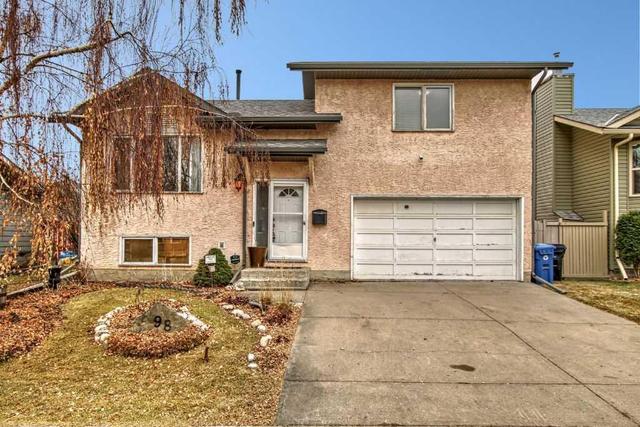 98 Deerpath Road Se, House detached with 2 bedrooms, 1 bathrooms and 4 parking in Calgary AB | Image 1