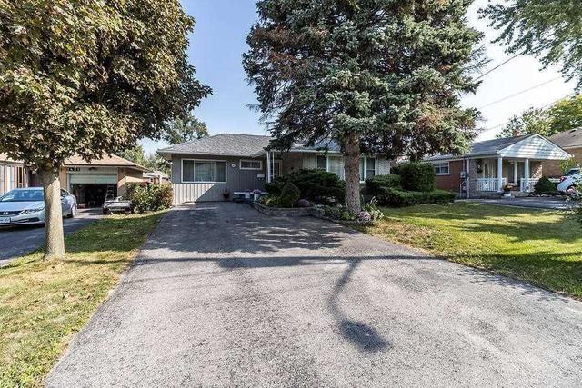 1427 Northaven Dr, House detached with 3 bedrooms, 2 bathrooms and 5 parking in Mississauga ON | Image 12