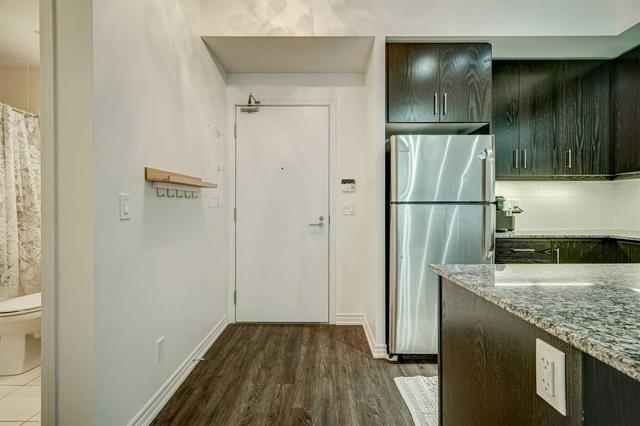 819 - 15 James Finlay Way, Condo with 1 bedrooms, 1 bathrooms and 1 parking in Toronto ON | Image 19