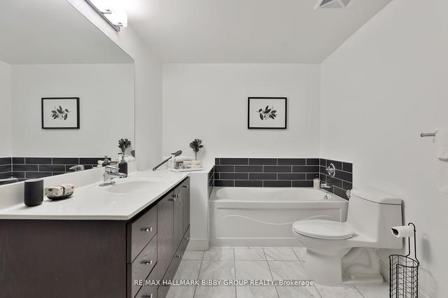 404 - 1 Scott St, Condo with 1 bedrooms, 2 bathrooms and 1 parking in Toronto ON | Image 13