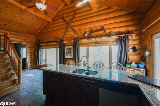 59 White Bear Court, House detached with 4 bedrooms, 2 bathrooms and 12 parking in Temagami ON | Image 3