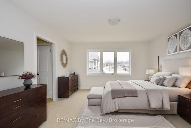 4 Tran St, House detached with 4 bedrooms, 4 bathrooms and 6 parking in Wasaga Beach ON | Image 35