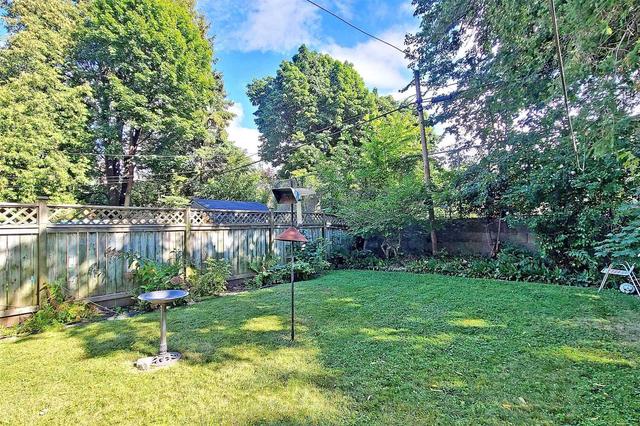 409 Millwood Rd, House semidetached with 3 bedrooms, 2 bathrooms and 3 parking in Toronto ON | Image 16