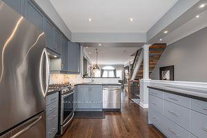 37 Leaves Terr, House attached with 2 bedrooms, 2 bathrooms and 2 parking in Toronto ON | Image 33