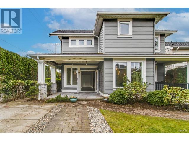 1819 St. Andrews Avenue, House detached with 5 bedrooms, 4 bathrooms and 2 parking in North Vancouver BC | Image 36