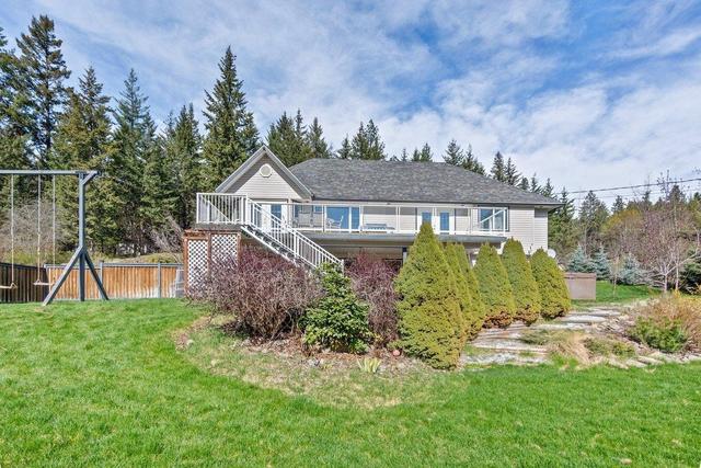 4165 Brown Road, House detached with 5 bedrooms, 3 bathrooms and null parking in Central Kootenay F BC | Image 49