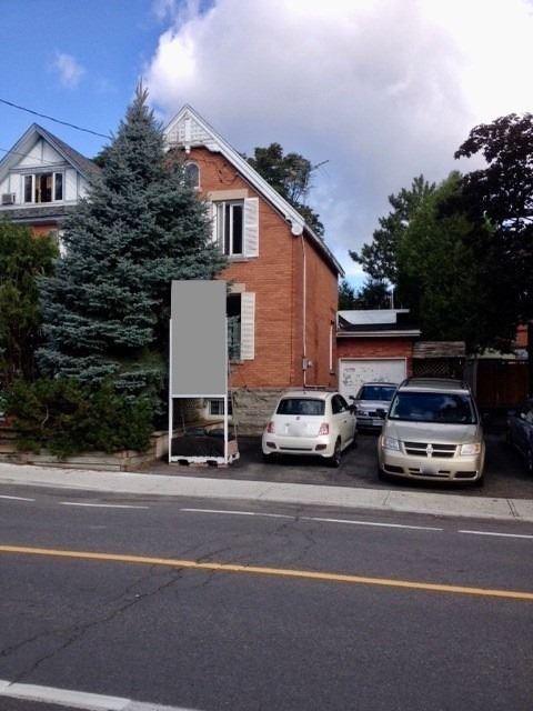13 Fifth Ave, House detached with 3 bedrooms, 2 bathrooms and 8 parking in Ottawa ON | Image 7