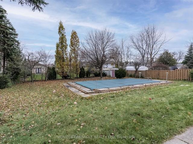 376 Third Line, House detached with 3 bedrooms, 1 bathrooms and 3 parking in Oakville ON | Image 9