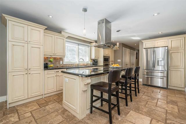 4490 Nassagaweya Line, House detached with 3 bedrooms, 3 bathrooms and 12 parking in Milton ON | Image 2