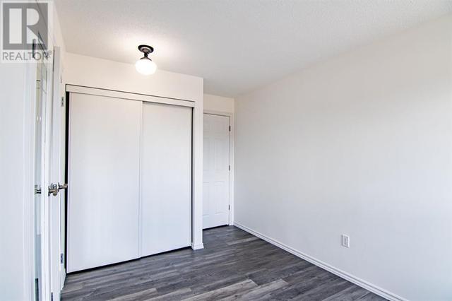 102, - 91 Cosgrove Crescent, Condo with 2 bedrooms, 1 bathrooms and 1 parking in Red Deer AB | Image 43
