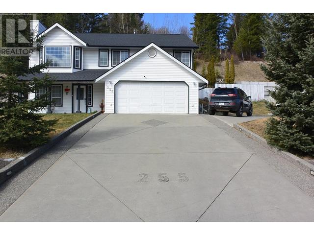 255 Redden Road, House detached with 4 bedrooms, 3 bathrooms and null parking in Quesnel BC | Image 2