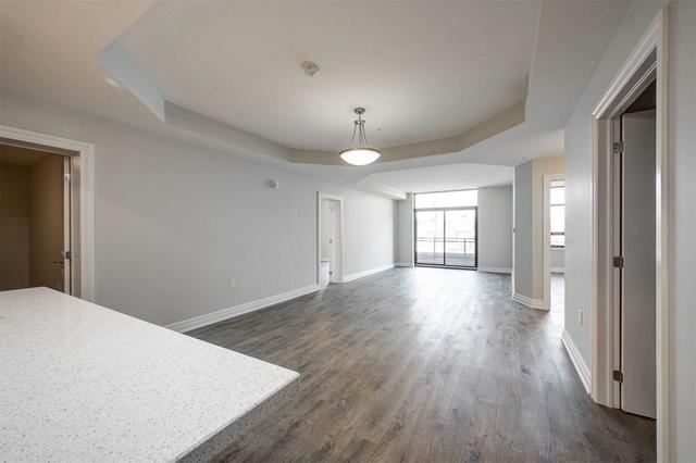221 - 3290 New St, Condo with 2 bedrooms, 2 bathrooms and 1 parking in Burlington ON | Image 40