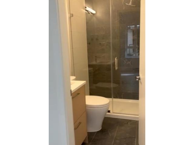 1xx - 13782 108 Avenue, Condo with 2 bedrooms, 2 bathrooms and 1 parking in Surrey BC | Image 9