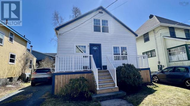 5660 Hennessey Street, House detached with 3 bedrooms, 2 bathrooms and null parking in Halifax NS | Image 1