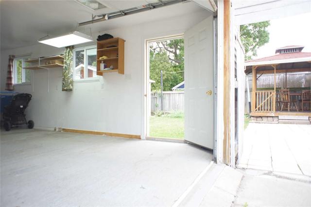 378 East 18th St, House detached with 3 bedrooms, 3 bathrooms and 5 parking in Hamilton ON | Image 32