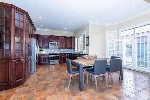 20 Arch Rd, House detached with 4 bedrooms, 4 bathrooms and 7 parking in Mississauga ON | Image 7