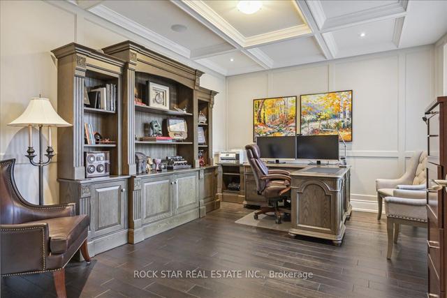 2431 Old Carriage Rd, House detached with 5 bedrooms, 6 bathrooms and 11 parking in Mississauga ON | Image 34