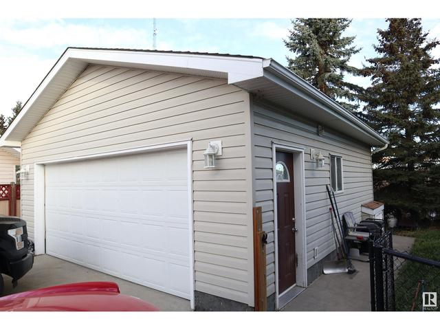 4508 49 Av, House detached with 3 bedrooms, 2 bathrooms and null parking in Thorsby AB | Image 4
