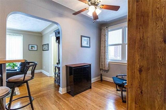 108 Second St N, House detached with 3 bedrooms, 2 bathrooms and 6 parking in Hamilton ON | Image 7
