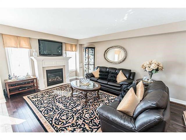 8620 Milomir St, House detached with 3 bedrooms, 3 bathrooms and 4 parking in Niagara Falls ON | Image 7