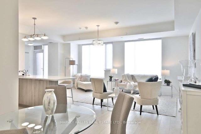 th1 - 223 St Clair Ave W, Townhouse with 3 bedrooms, 3 bathrooms and 2 parking in Toronto ON | Image 2