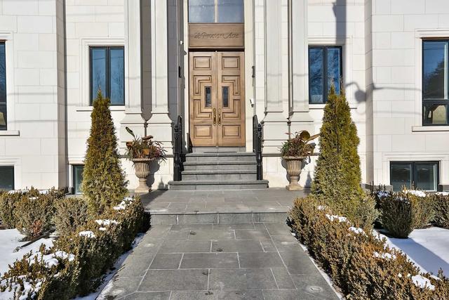 28 Proctor Ave, House detached with 4 bedrooms, 8 bathrooms and 9 parking in Markham ON | Image 1