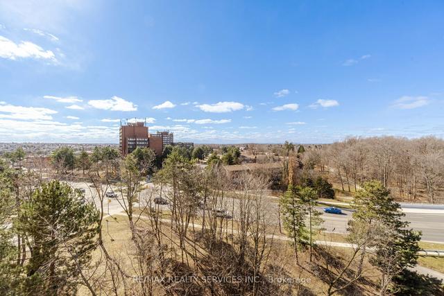 806 - 2665 Windwood Dr, Condo with 2 bedrooms, 1 bathrooms and 1 parking in Mississauga ON | Image 18
