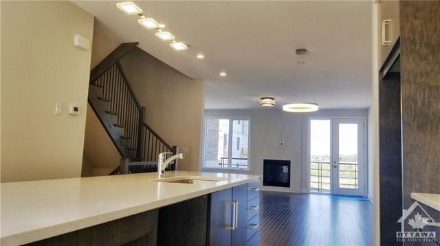 171 Boundstone Way, Townhouse with 4 bedrooms, 4 bathrooms and 3 parking in Ottawa ON | Image 9