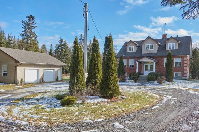 4220 Malcolm Rd, House detached with 3 bedrooms, 4 bathrooms and 10 parking in Scugog ON | Image 3