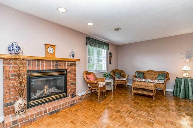 36 Candlelight Crt, House detached with 2 bedrooms, 3 bathrooms and 6 parking in Scugog ON | Image 21