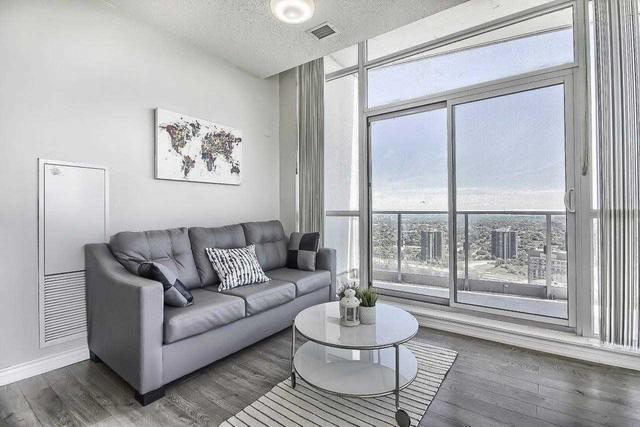 3302 - 70 Forest Manor Rd, Condo with 3 bedrooms, 2 bathrooms and 1 parking in Toronto ON | Image 3