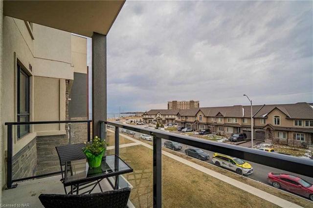 315 - 101 Shoreview Pl, Condo with 1 bedrooms, 1 bathrooms and 1 parking in Hamilton ON | Image 2